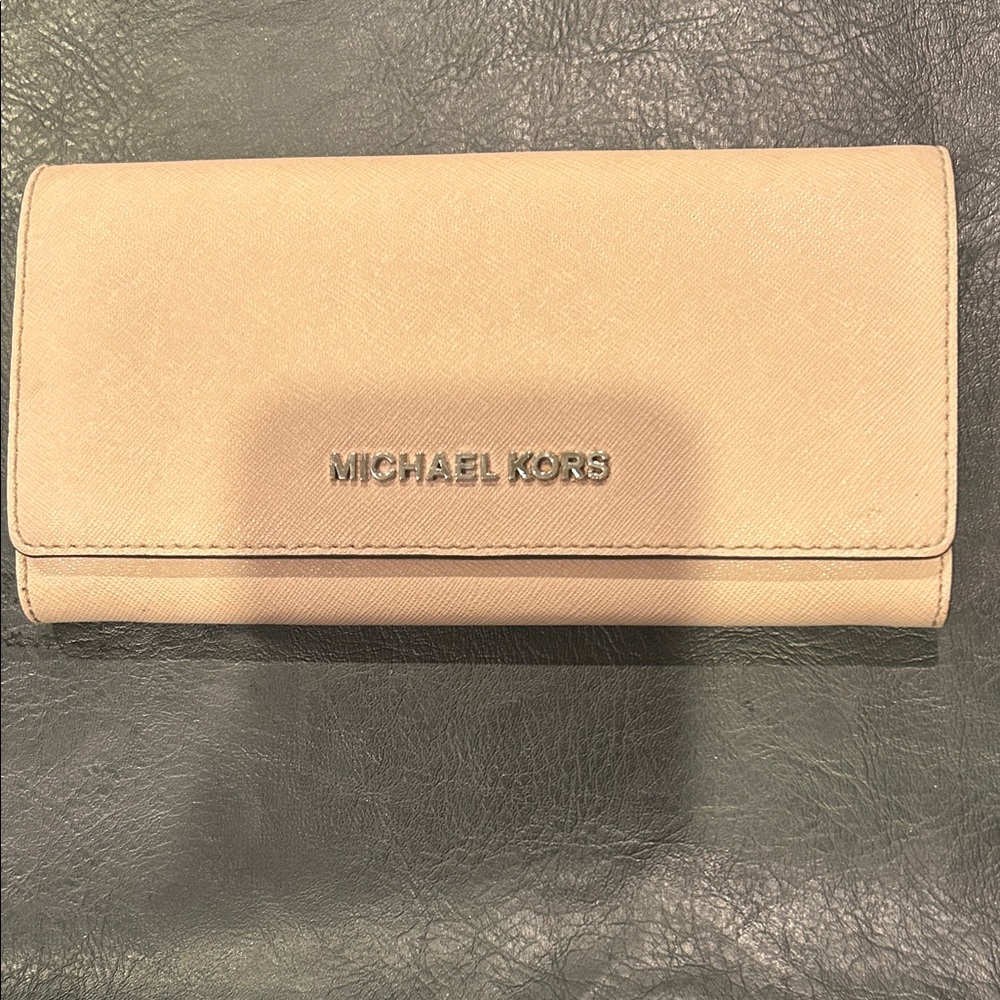 Michael Kors  Wallet